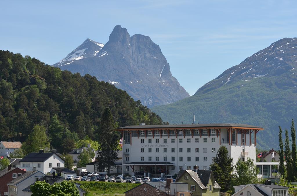 Grand Hotel - By Classic Norway Hotels Åndalsnes Extérieur photo